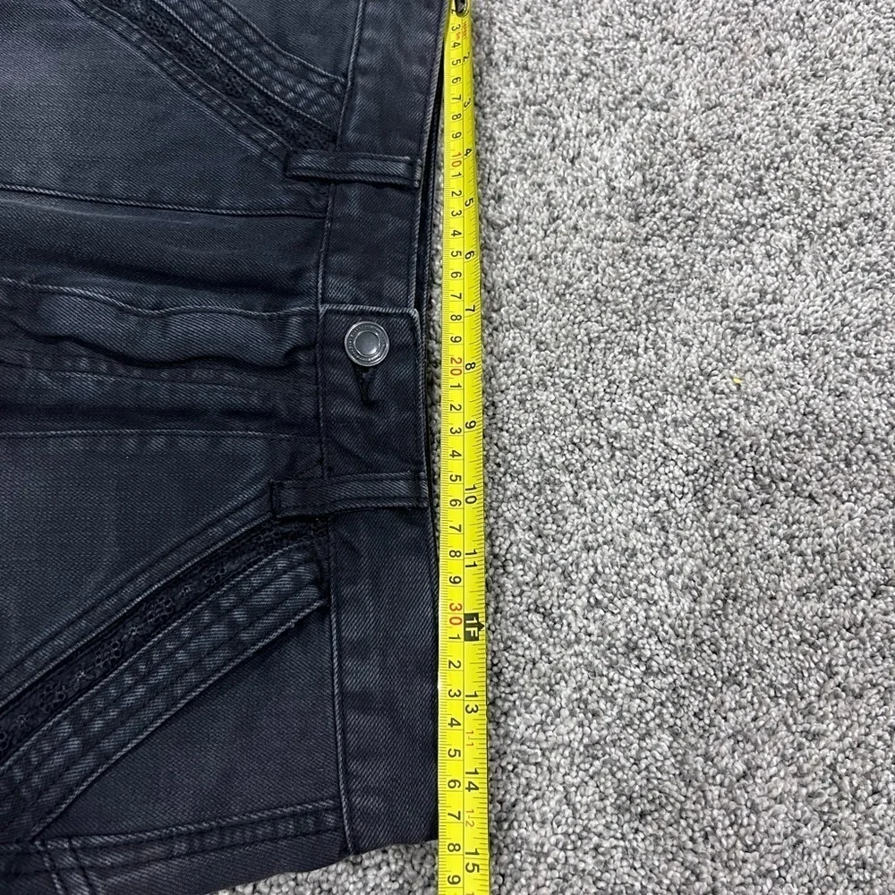 Free People High Waisted Black Denim Shorts Zip Fly Button Close Women’s Size 27